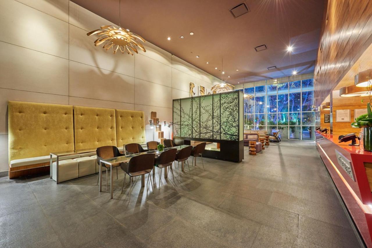 City Express Plus By Marriott Ciudad De Mexico Reforma El Angel Exterior photo