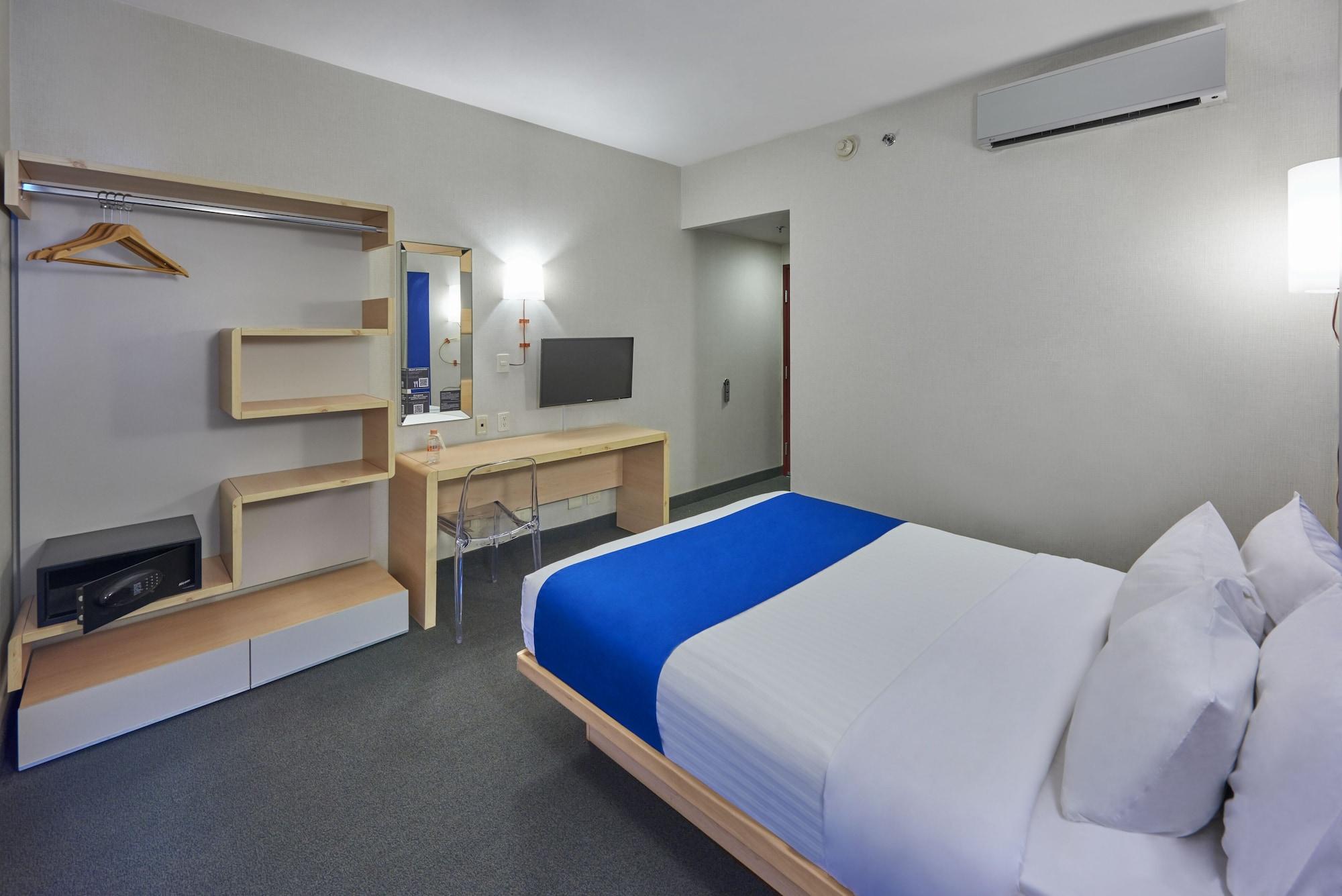 City Express Plus By Marriott Ciudad De Mexico Reforma El Angel Exterior photo