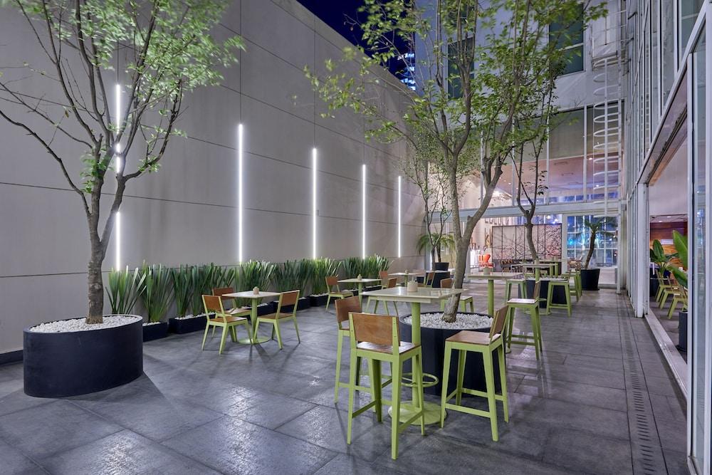 City Express Plus By Marriott Ciudad De Mexico Reforma El Angel Exterior photo