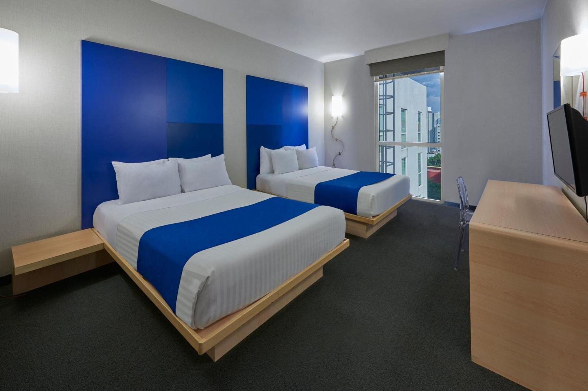 City Express Plus By Marriott Ciudad De Mexico Reforma El Angel Exterior photo