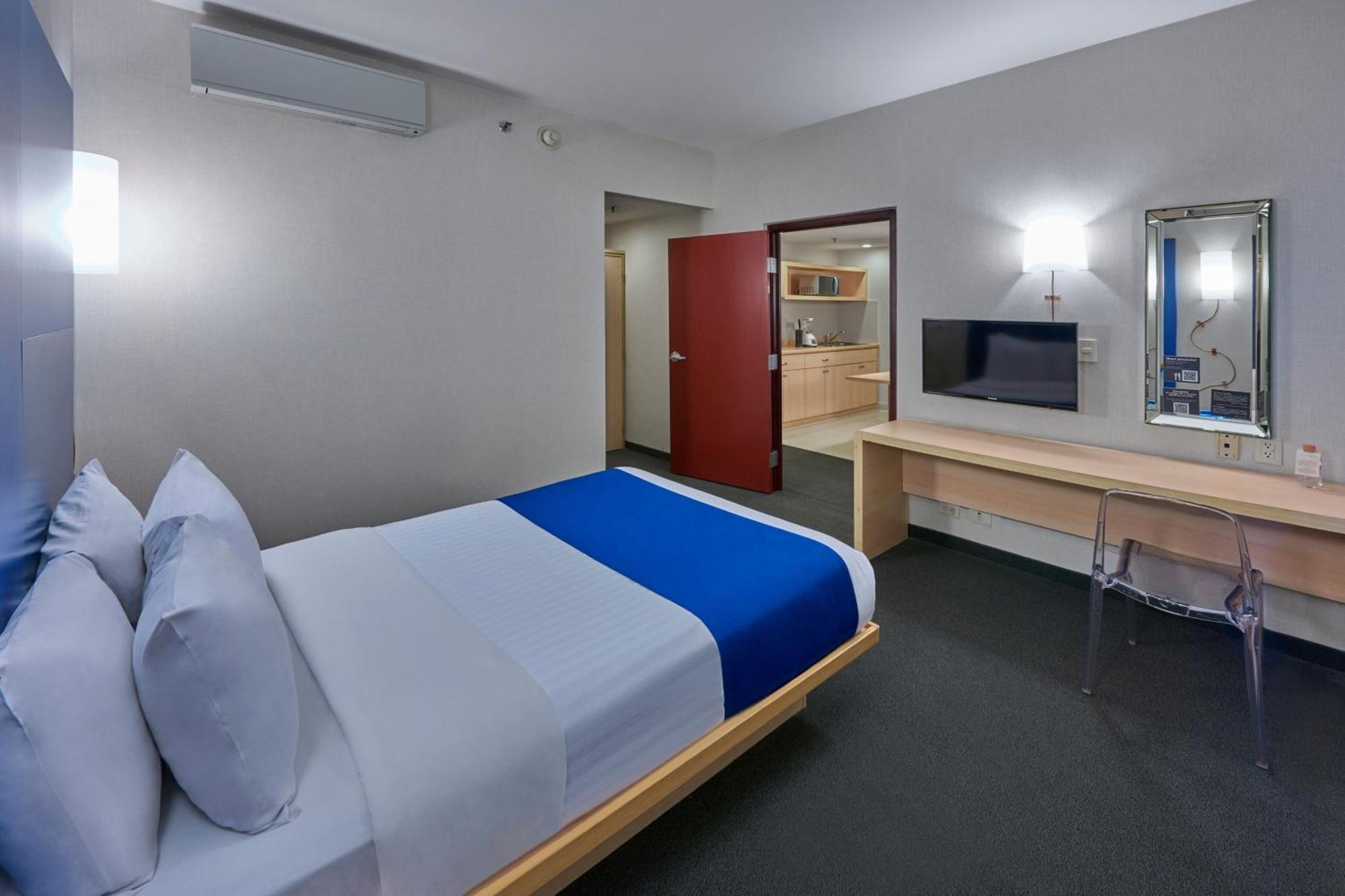 City Express Plus By Marriott Ciudad De Mexico Reforma El Angel Exterior photo